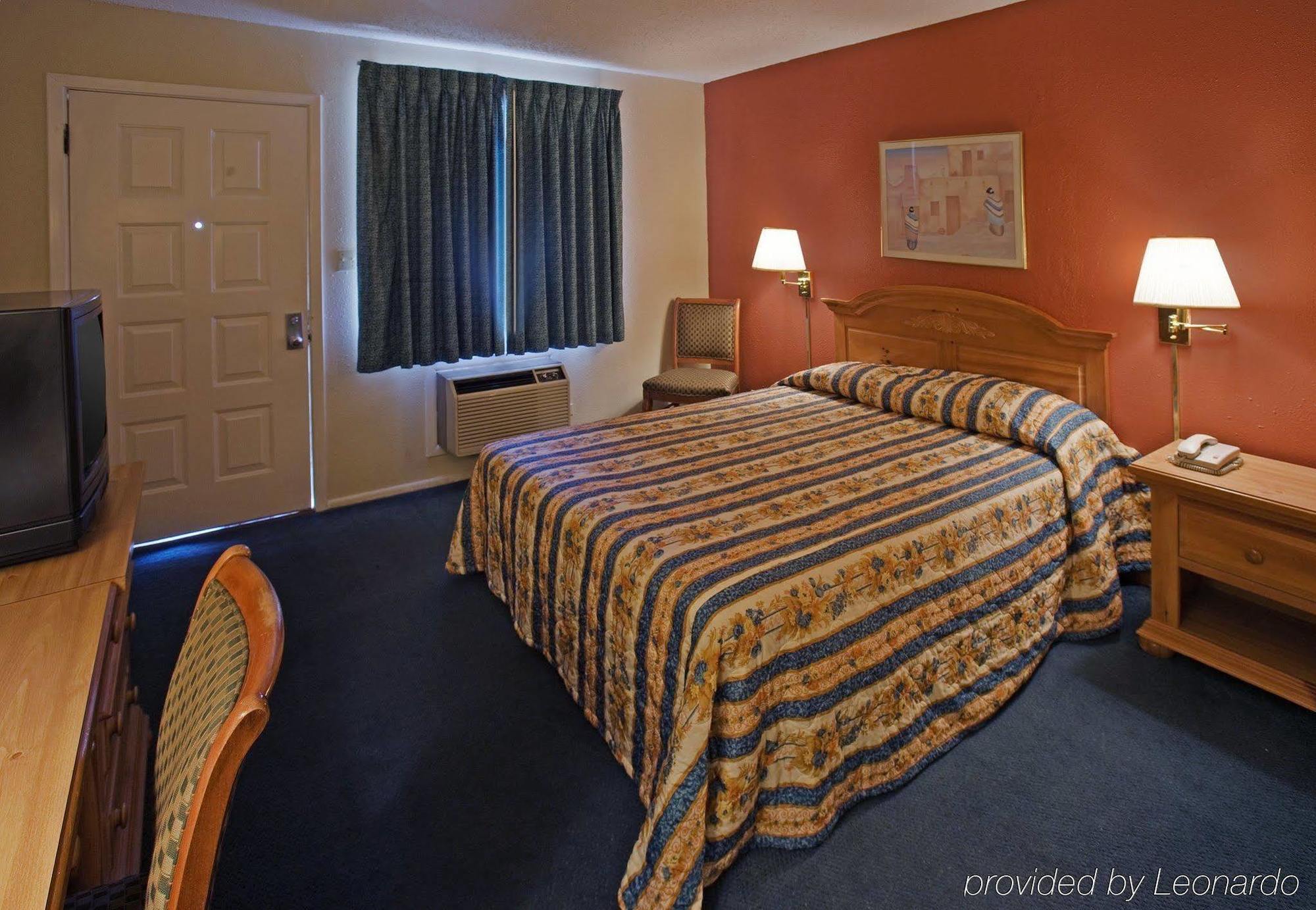 Regency Inn Hondo Kamer foto